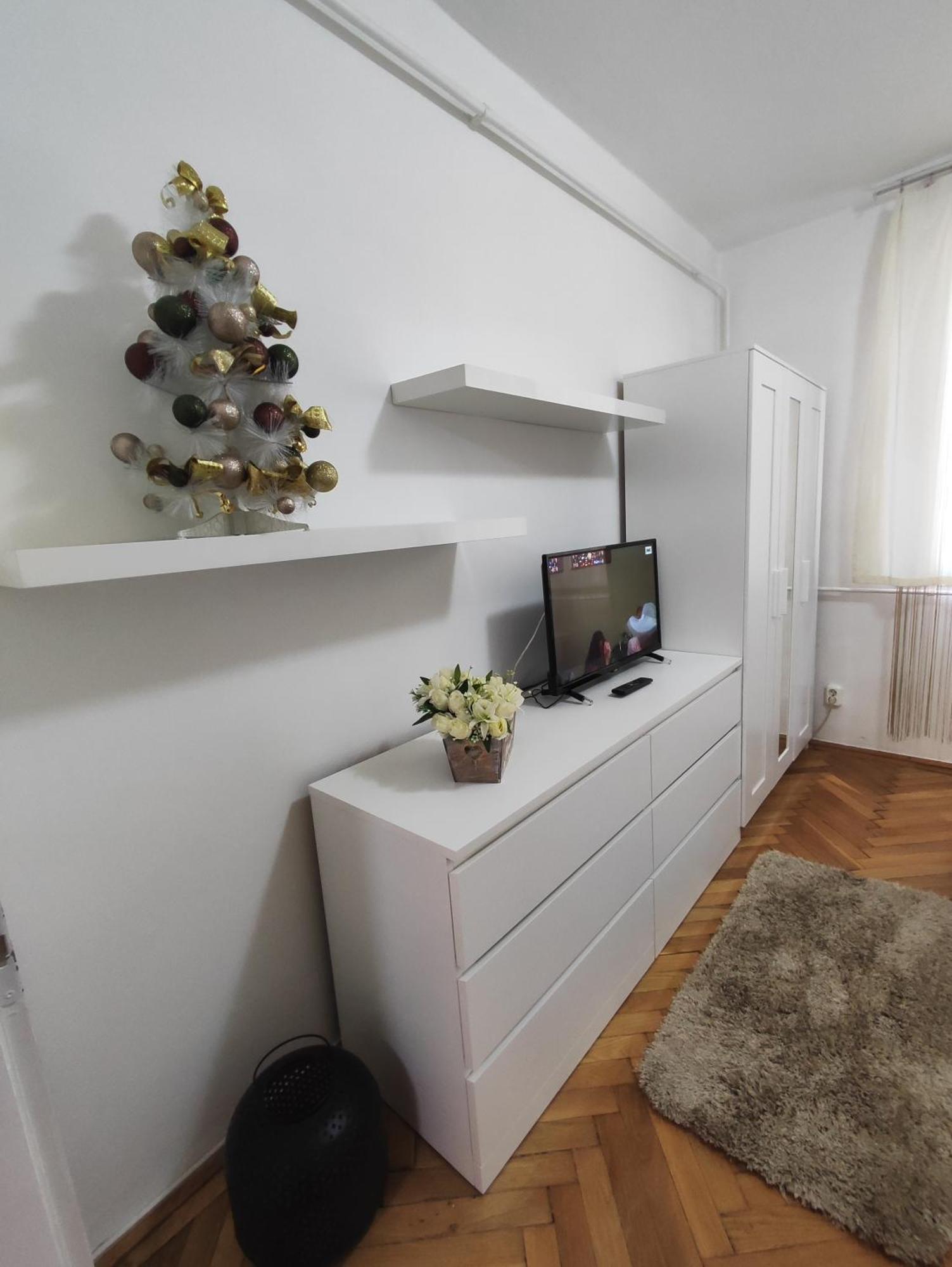 Heni Apartman Nagykanizsa Ngoại thất bức ảnh