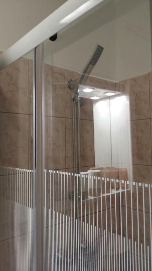 Heni Apartman Nagykanizsa Ngoại thất bức ảnh