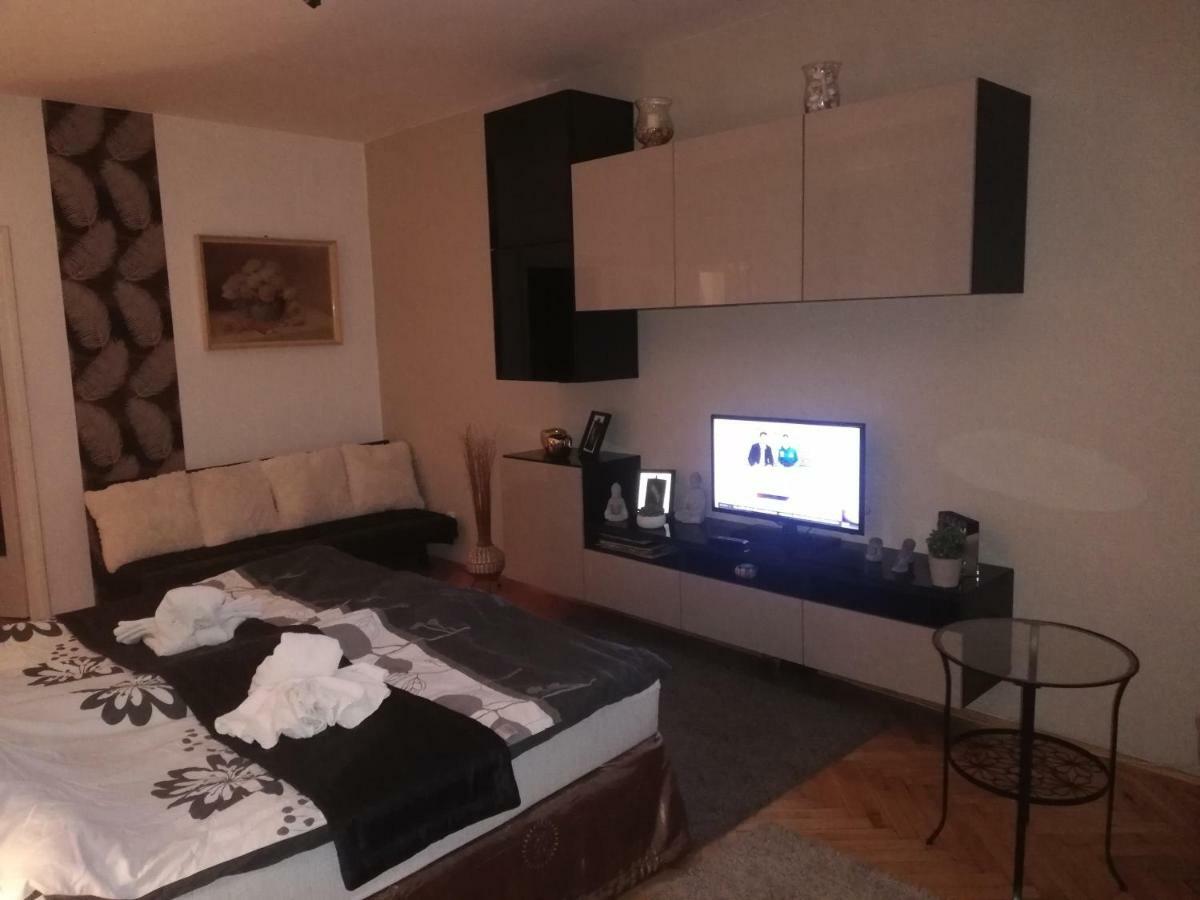 Heni Apartman Nagykanizsa Ngoại thất bức ảnh