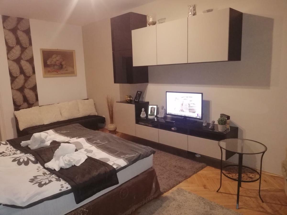 Heni Apartman Nagykanizsa Ngoại thất bức ảnh